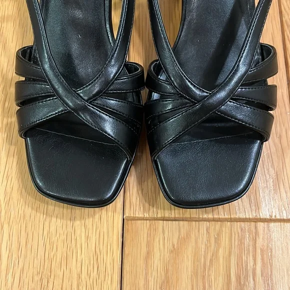 Bandolino Women's Brie Heeled Sandal Size 7M - Picture 6 of 16